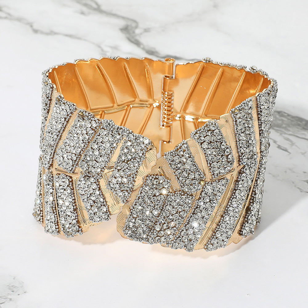 iLLASPARKZ - a Jewelry & Accessory Mall