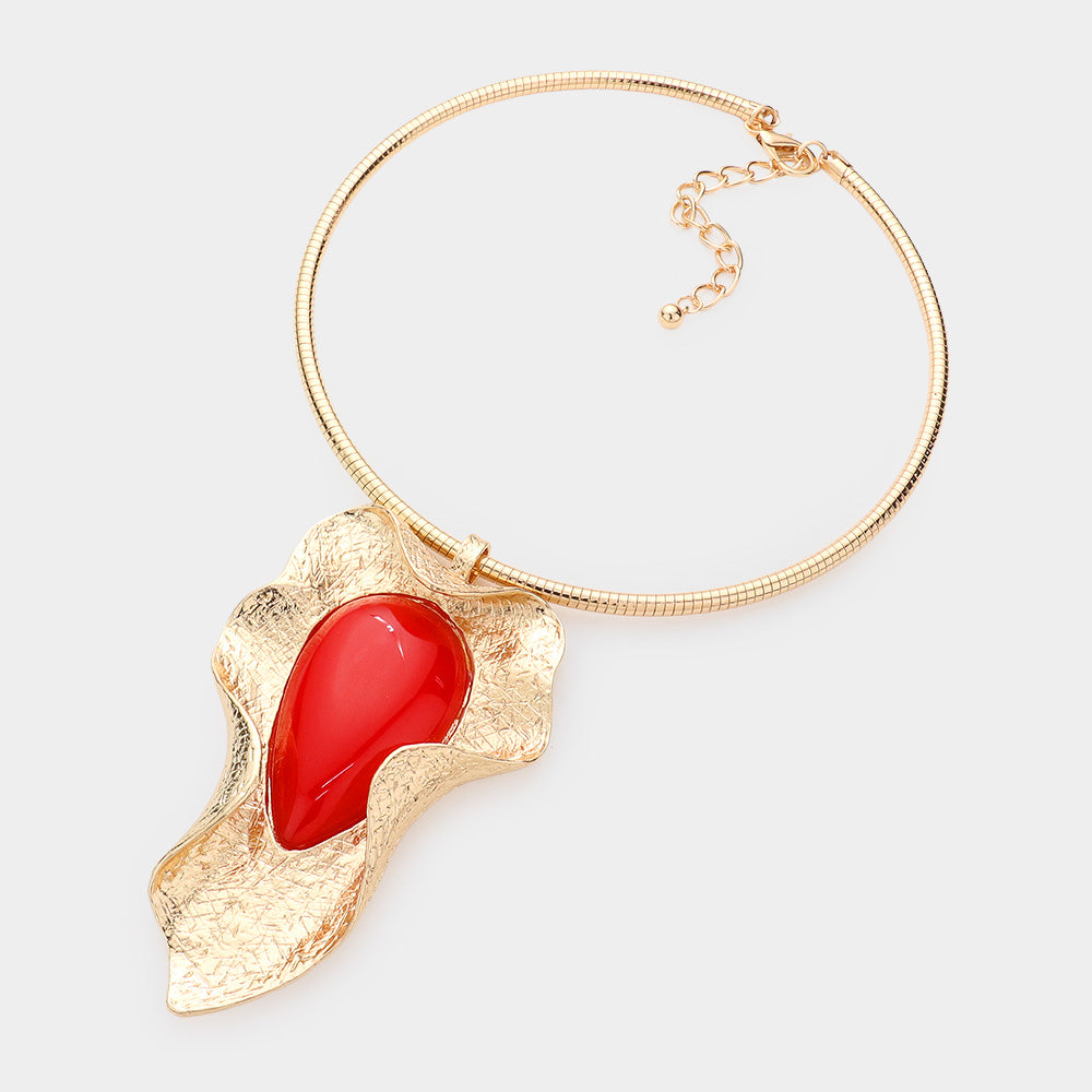 iLLASPARKZ Teardrop Accented Abstract Metal Pendant Choker Necklace