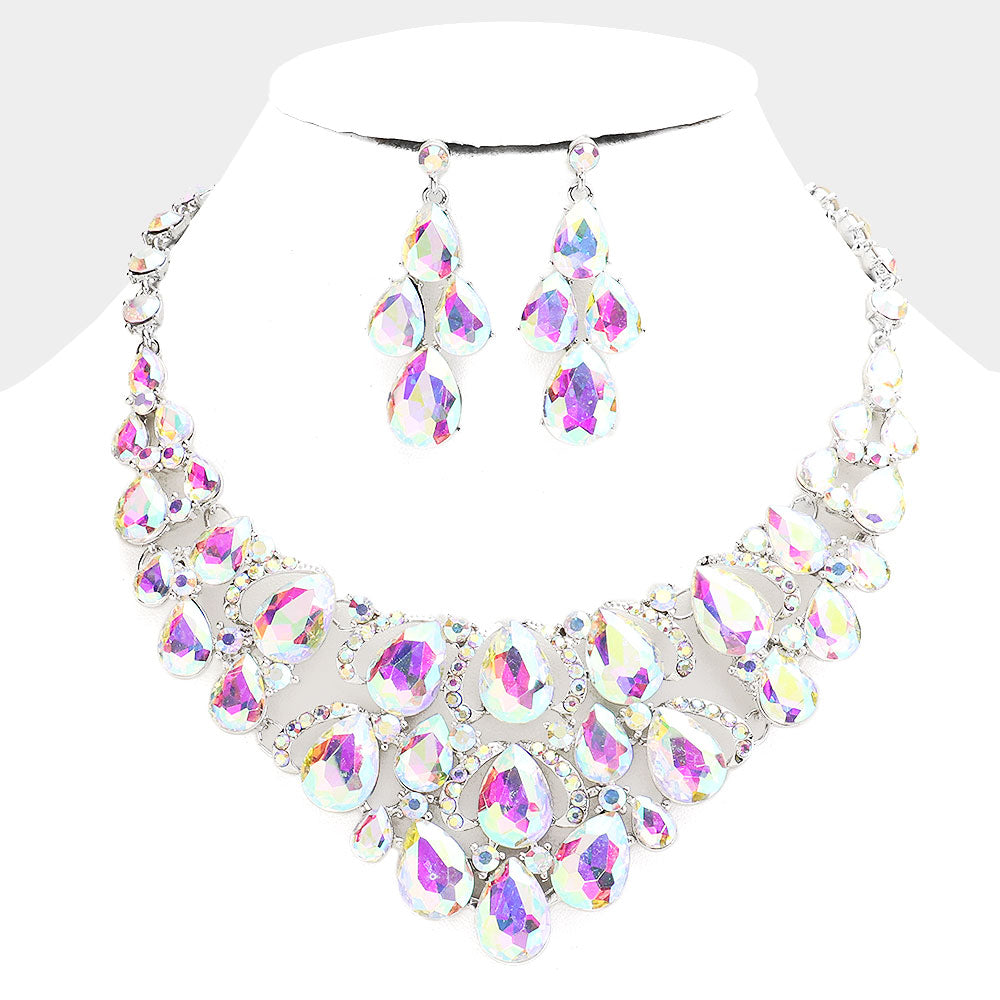 iLLASPARKZ Teardrop Stone Cluster Evening Necklace