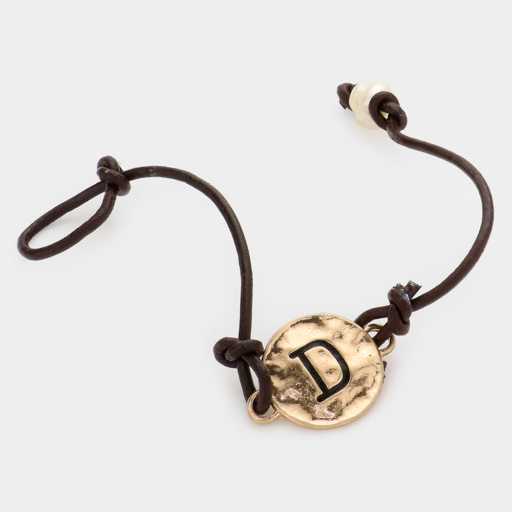 -D- Monogram Metal Disc Pearl Pointed Bracelet
