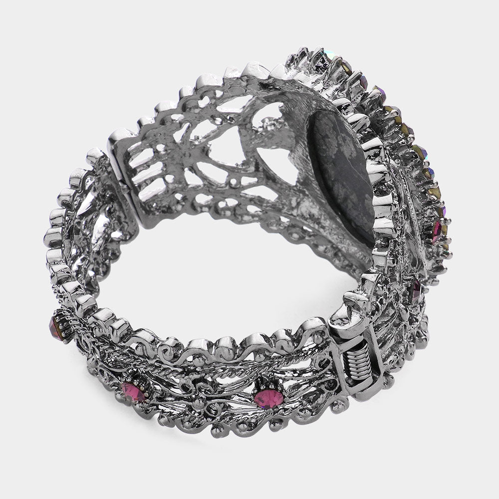 iLLASPARKZ Cameo Centered Stone Trimmed Metal Hinged Bracelet
