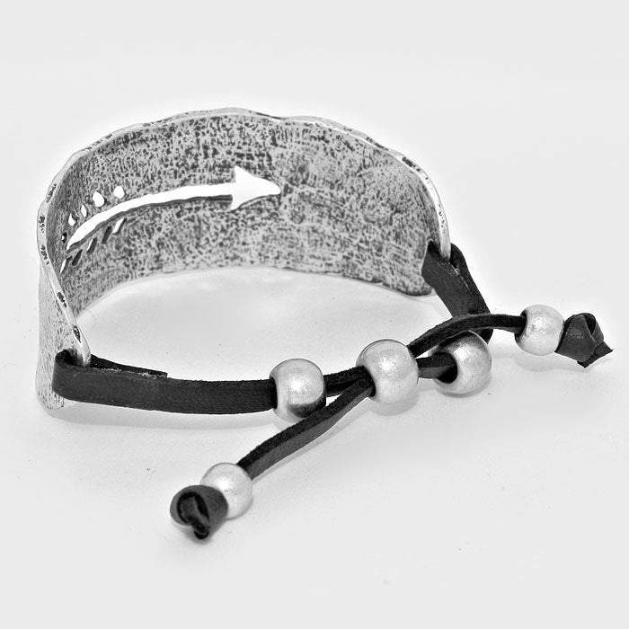 iLLASPARKZ Hammered Metal Arrow Cut out Cinch Bracelet
