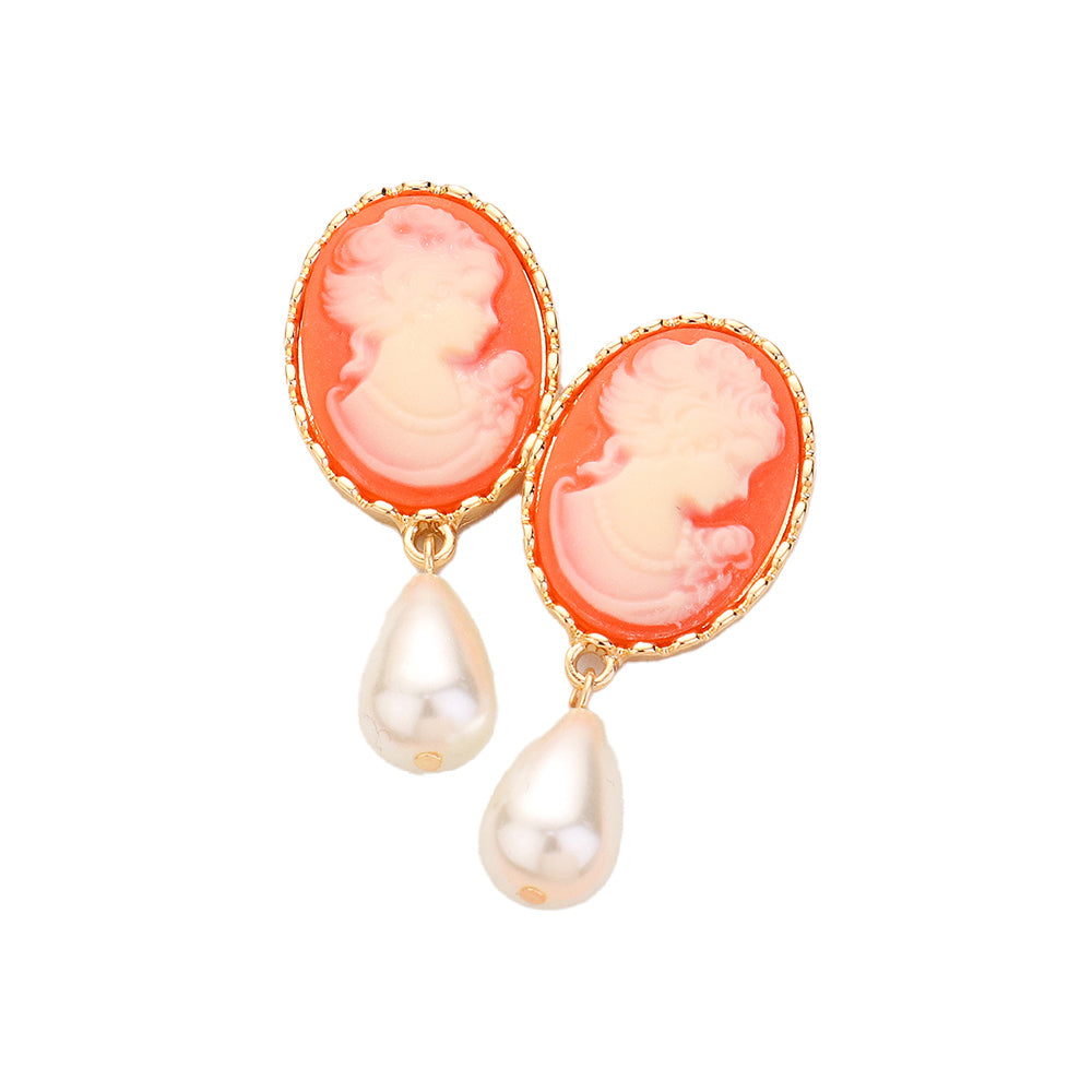 iLLASPARKZ Teardrop Pearl Dangle Cameo Earrings