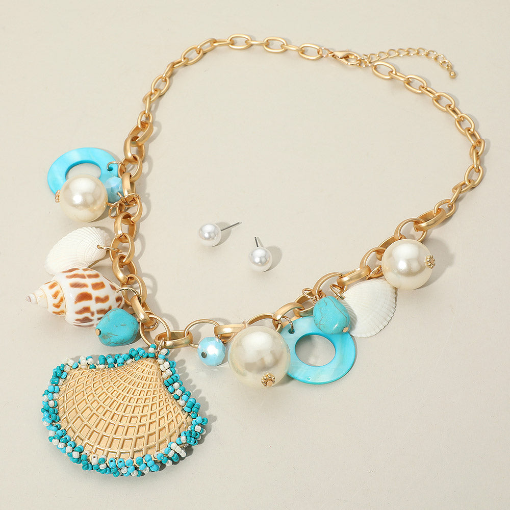 iLLASPARKZ Chunky Sea Shell Pearl Charm Statement Necklace