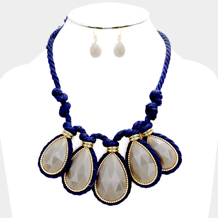 iLLASPARKZ - a Jewelry & Accessory Mall