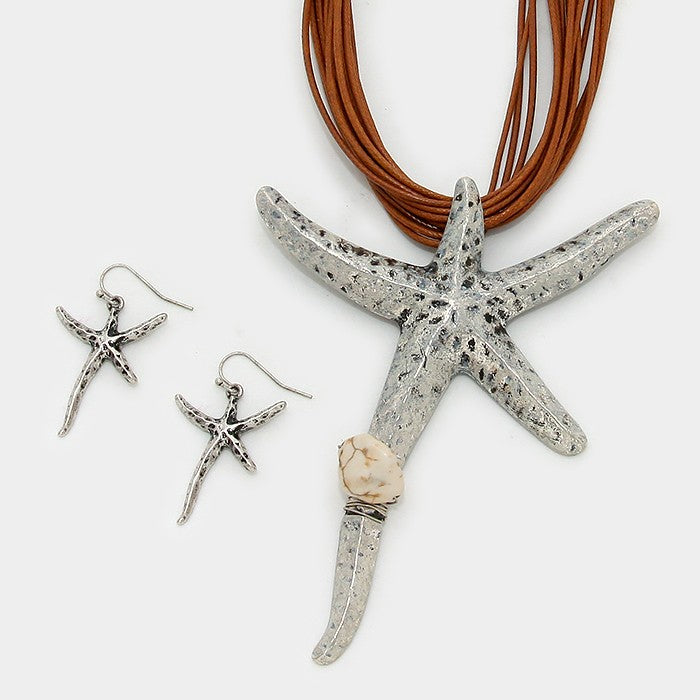 iLLASPARKZ Hammered metal starfish necklace