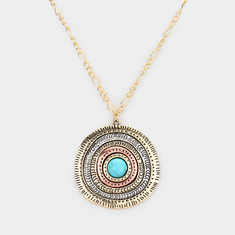 iLLASPARKZ Turquoise Centered Irregular Metal Round Pendant Necklace