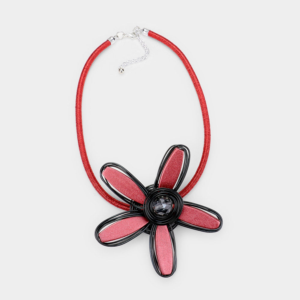 iLLASPARKZ Wood Bar Flower Wire Coiled Collar Necklace