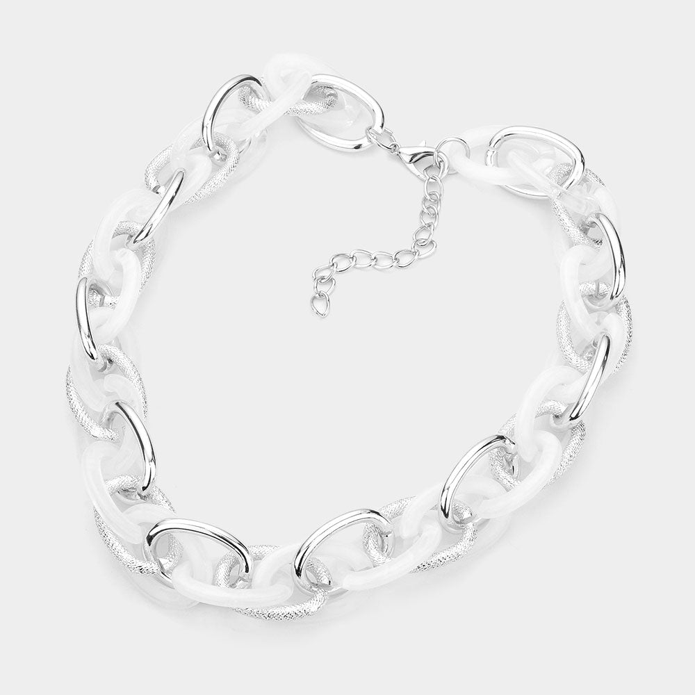 iLLASPARKZ Resin Metal Open Oval Link Necklace