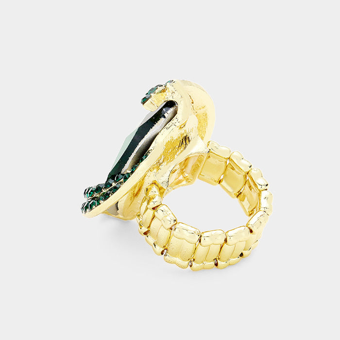 iLLASPARKZ Oval Crystal Centered Stretch Ring