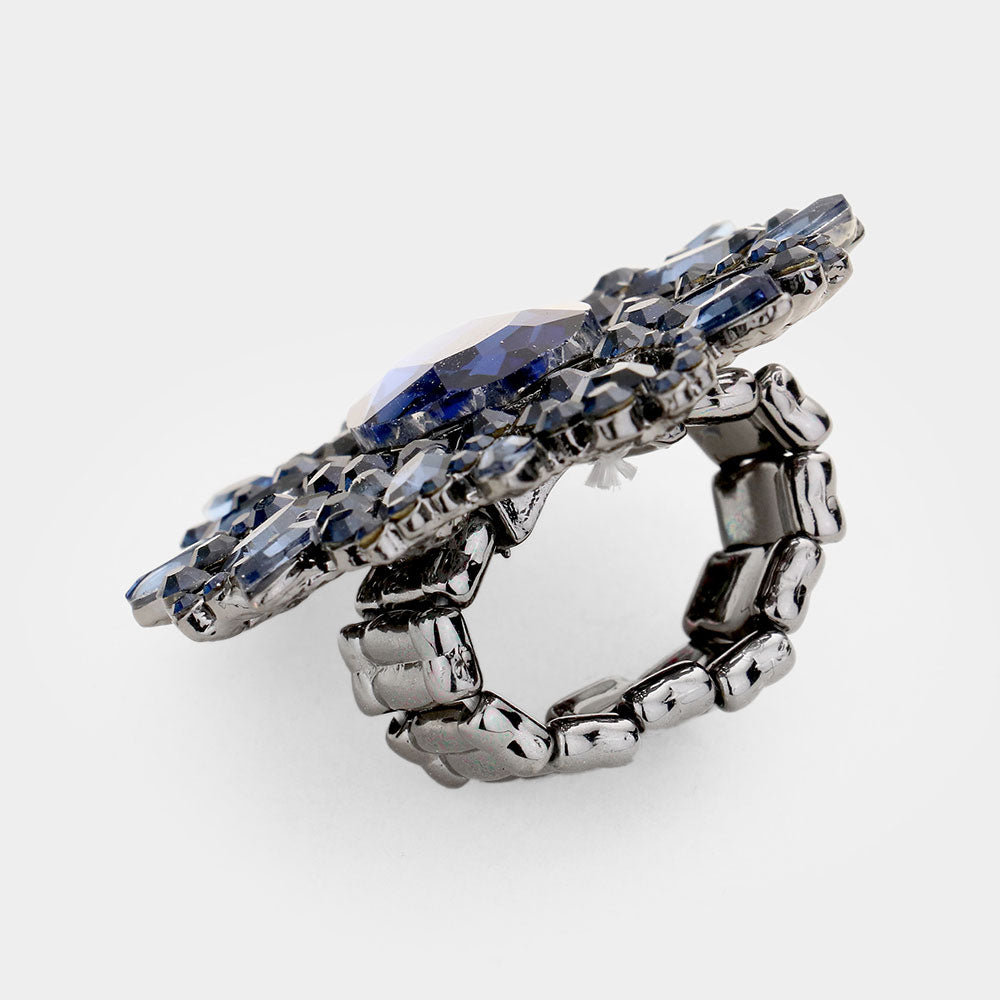 iLLASPARKZ Oval Crystal Cluster Stretch Ring