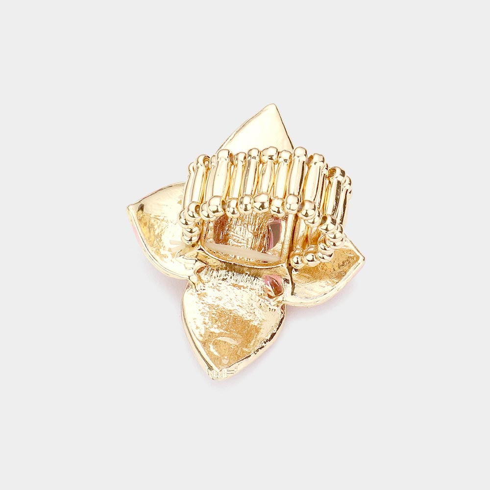 iLLASPARKZ Oval Stone Centered Quatrefoil Petal Stretch Ring