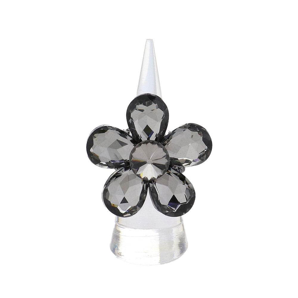 iLLASPARKZ Flower Stone Cluster Stretch Ring