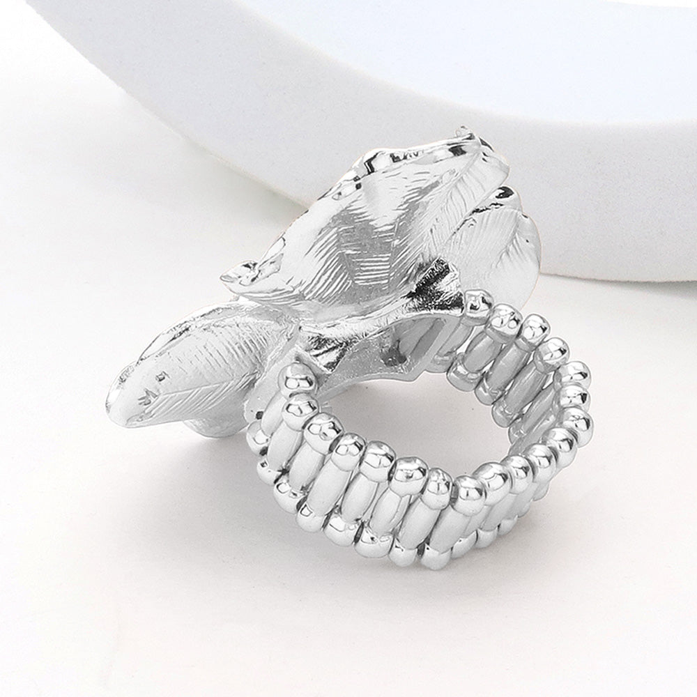 iLLASPARKZ Round Stone Pointed Rhinestone Paved Flower Stretch Ring