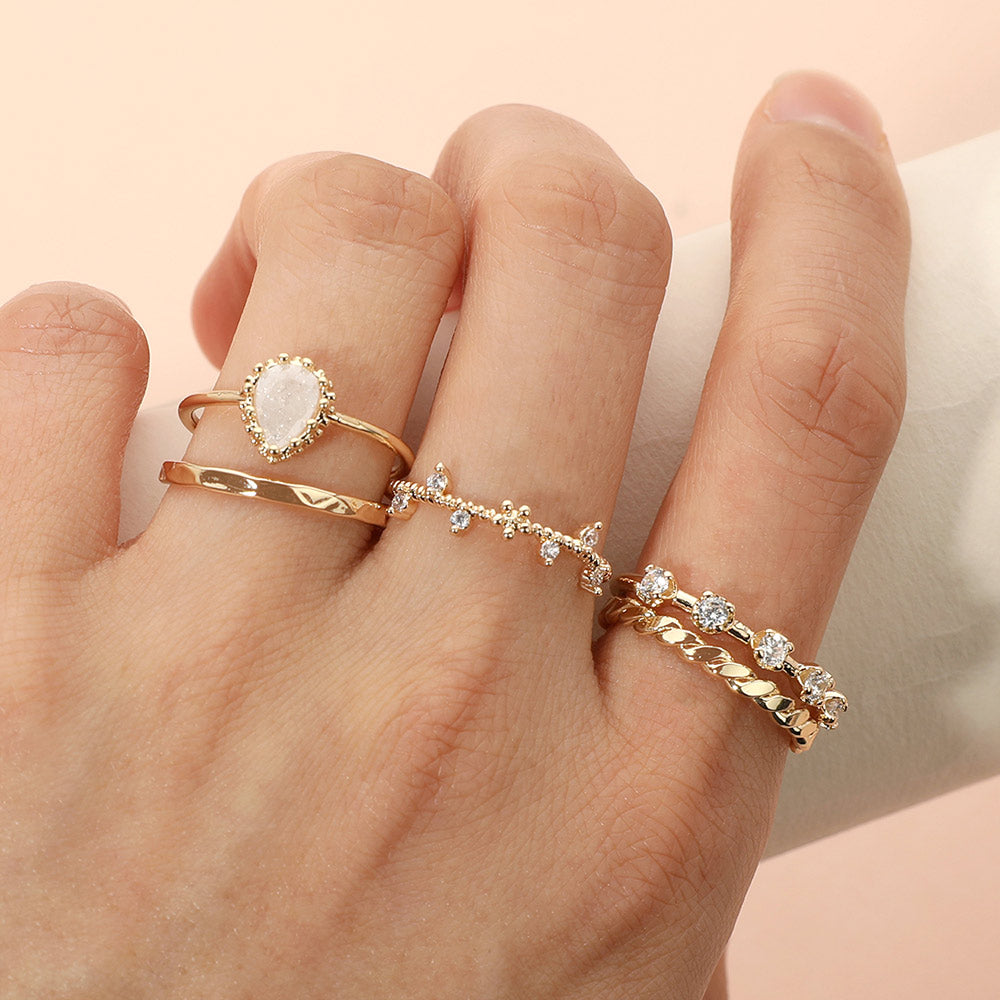 iLLASPARKZ - a Jewelry & Accessory Mall