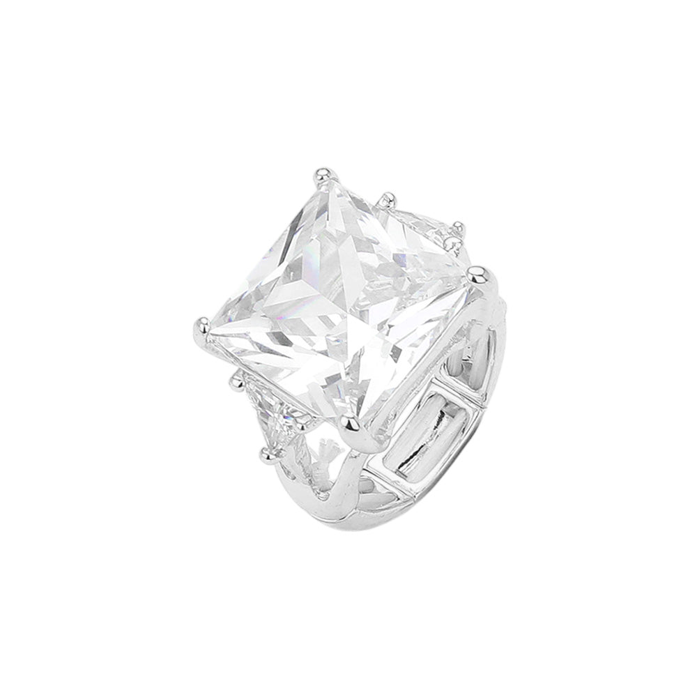 iLLASPARKZ Square Stone Cluster Stretch Ring
