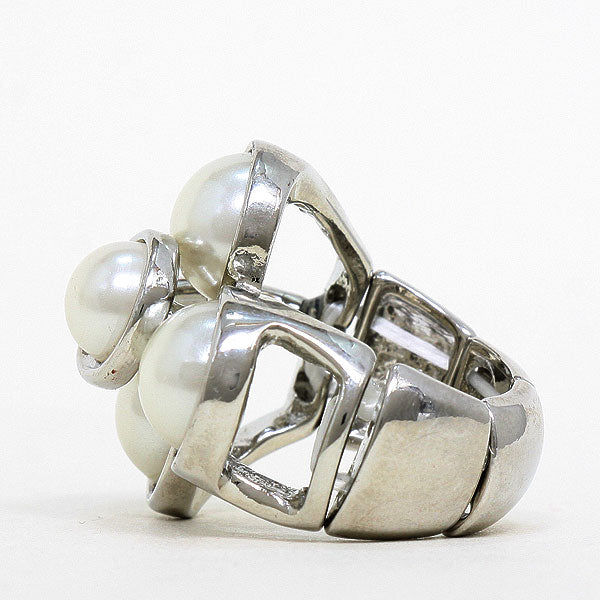 iLLASPARKZ Pearl Stretch Ring