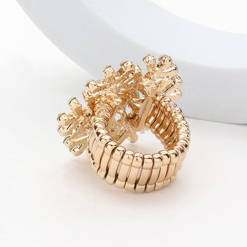 iLLASPARKZ Stone Paved Snowflake Pointed Stretch Ring