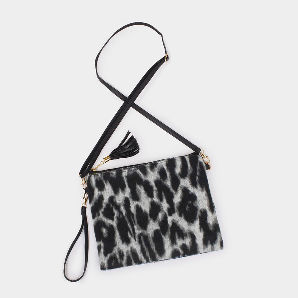 iLLASPARKZ Leopard Patterned Clutch / Crossbody Bag