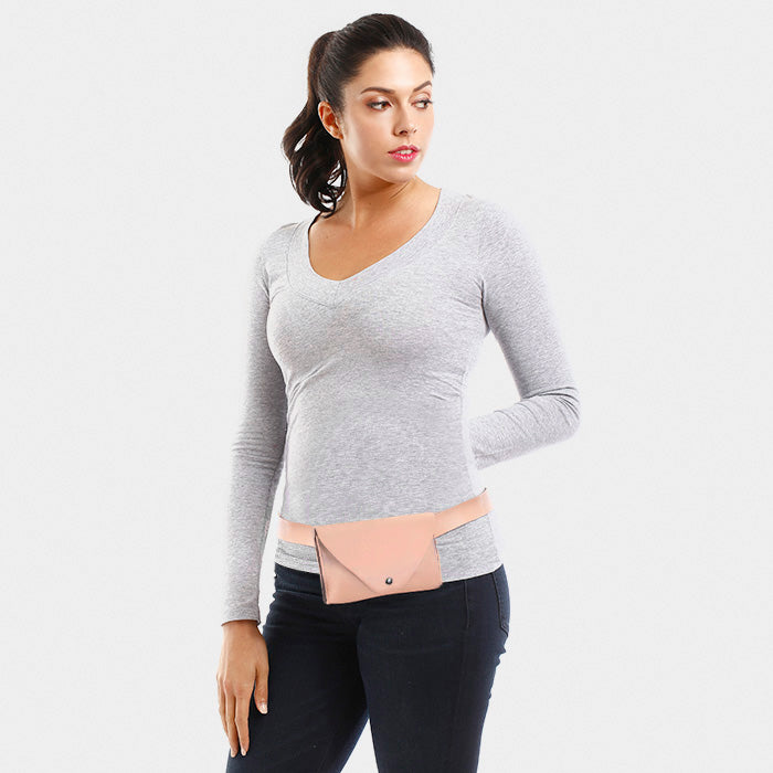 iLLASPARKZ Faux Leather Solid Envelope Fanny Pack