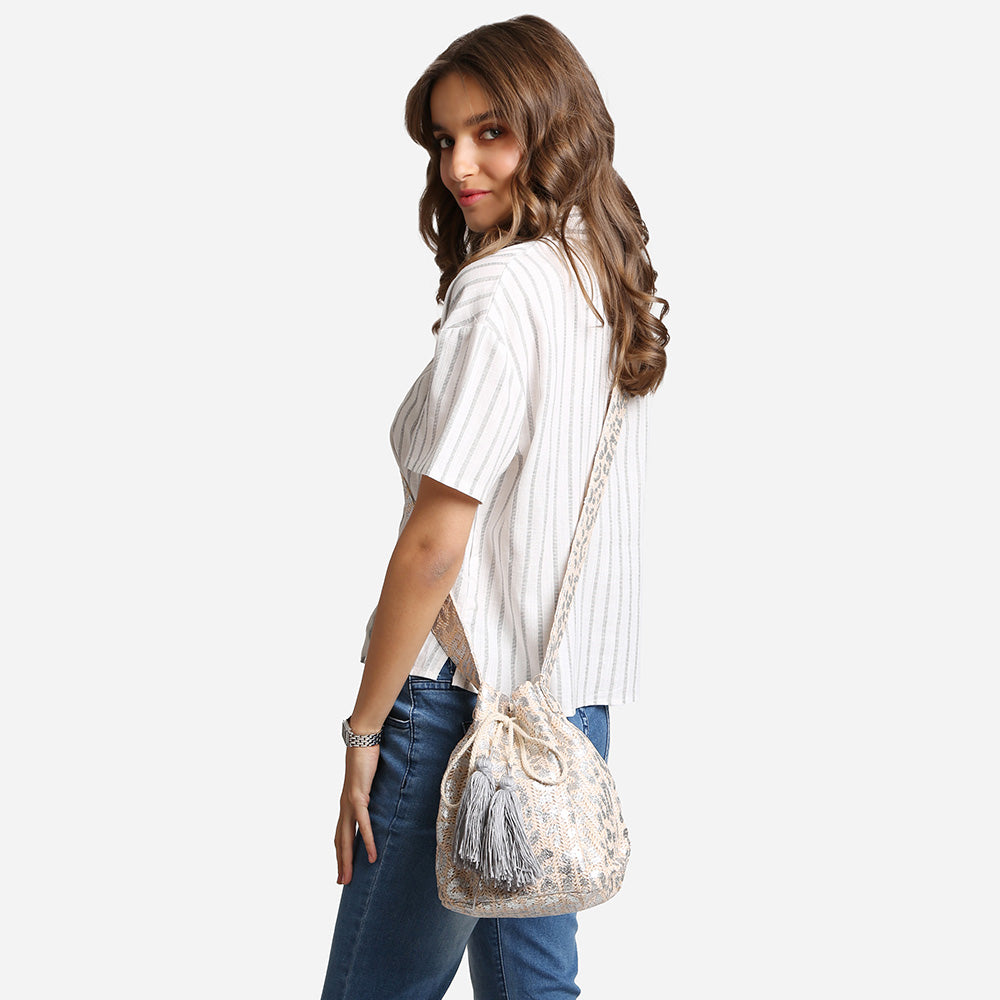 iLLASPARKZ Leopard Straw Tassel Crossbody Bucket Bag