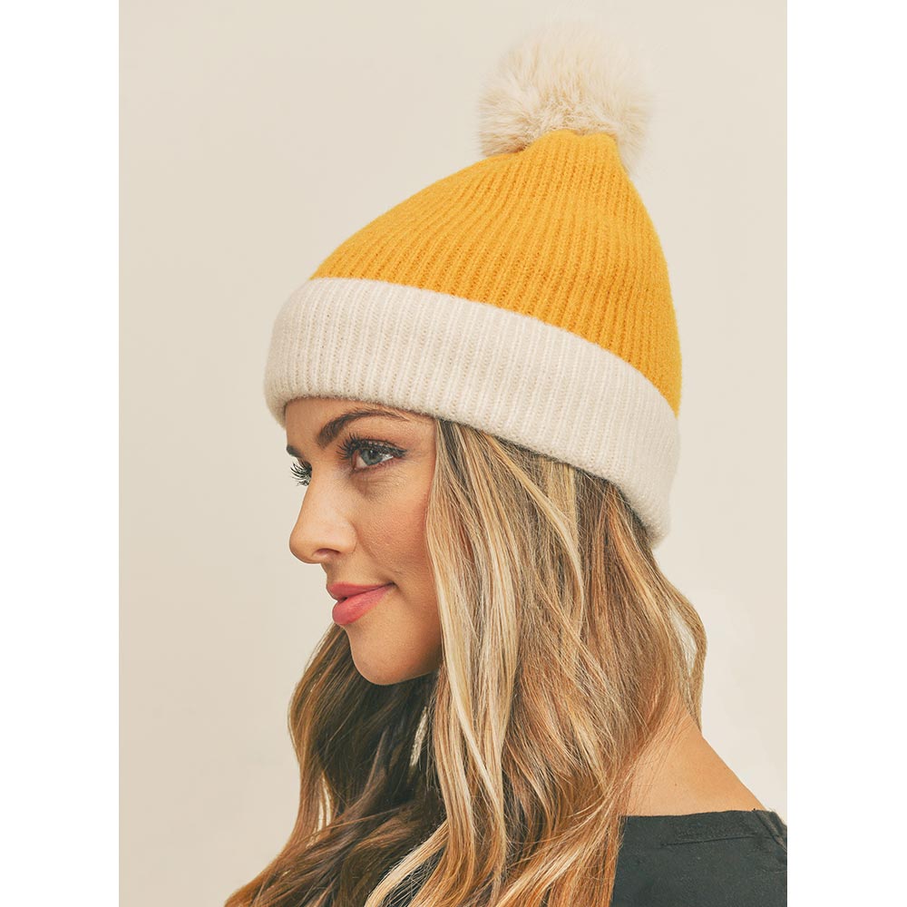 iLLASPARKZ Two Tone Knit Pom Pom Beanie Hat