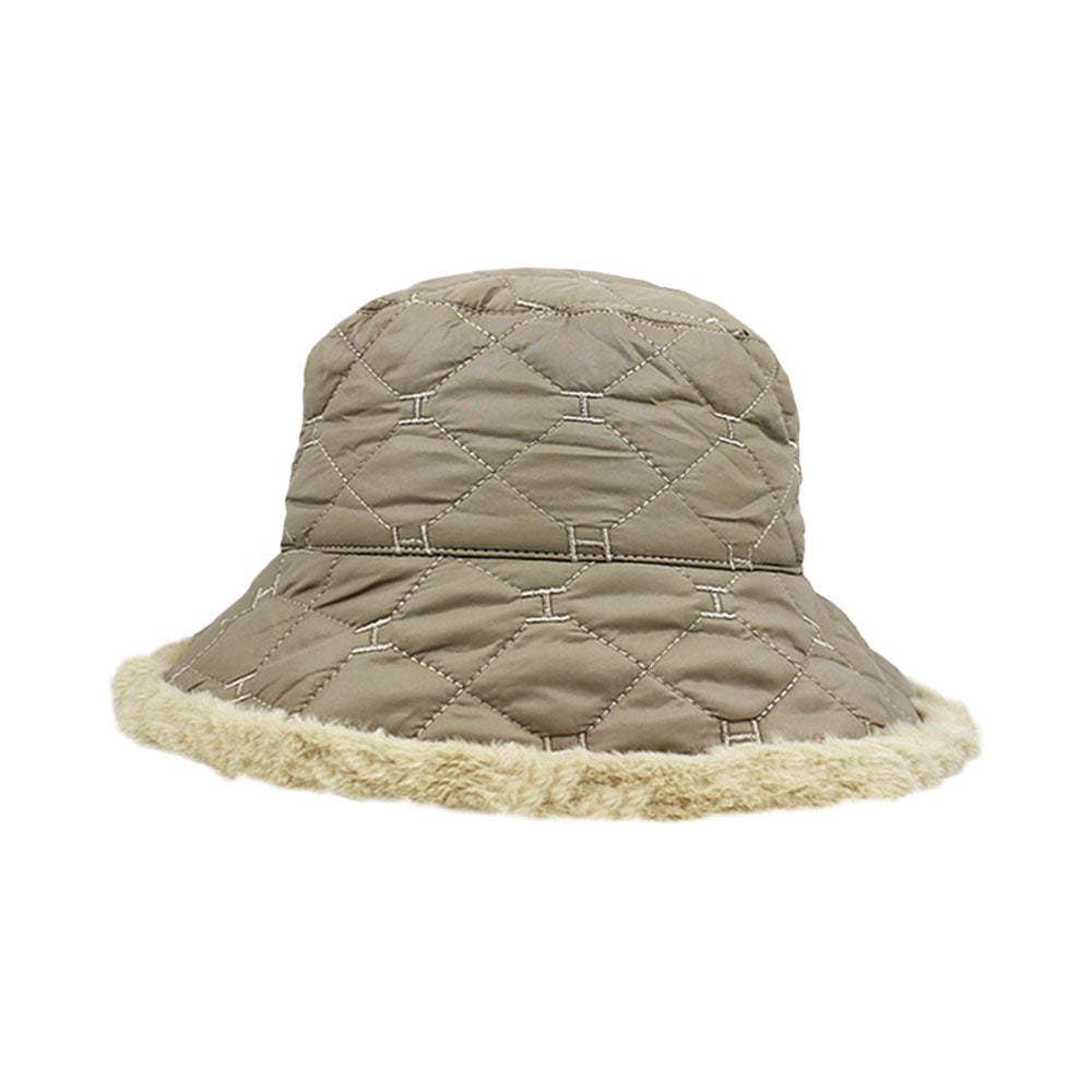 iLLASPARKZ Faux Fur Quilted Bucket Hat