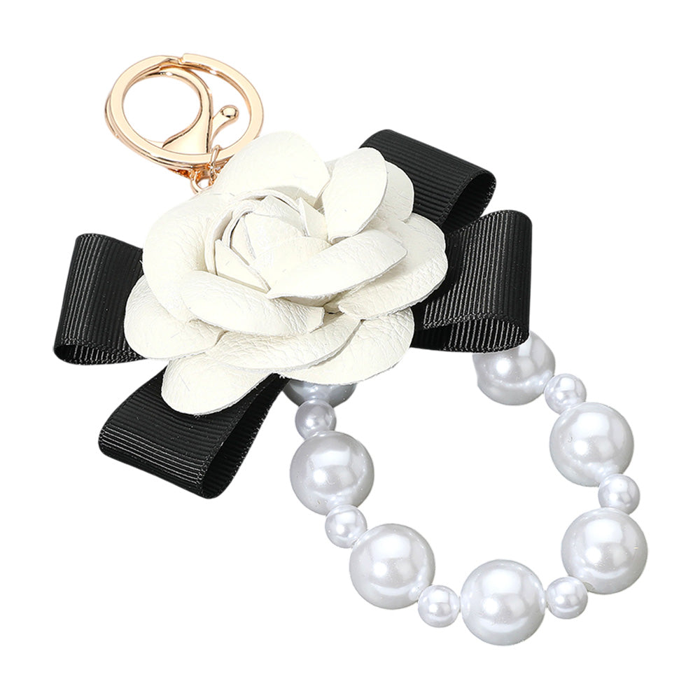iLLASPARKZ Bow Rose Pointed Pearl Chain Link Keychain / Bag Charm