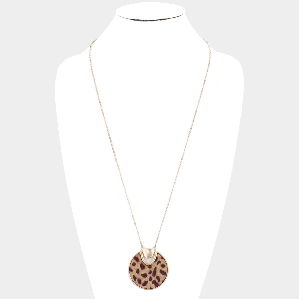 iLLASPARKZ Animal Pattern  Faux Fur Round Pendant Long Necklace