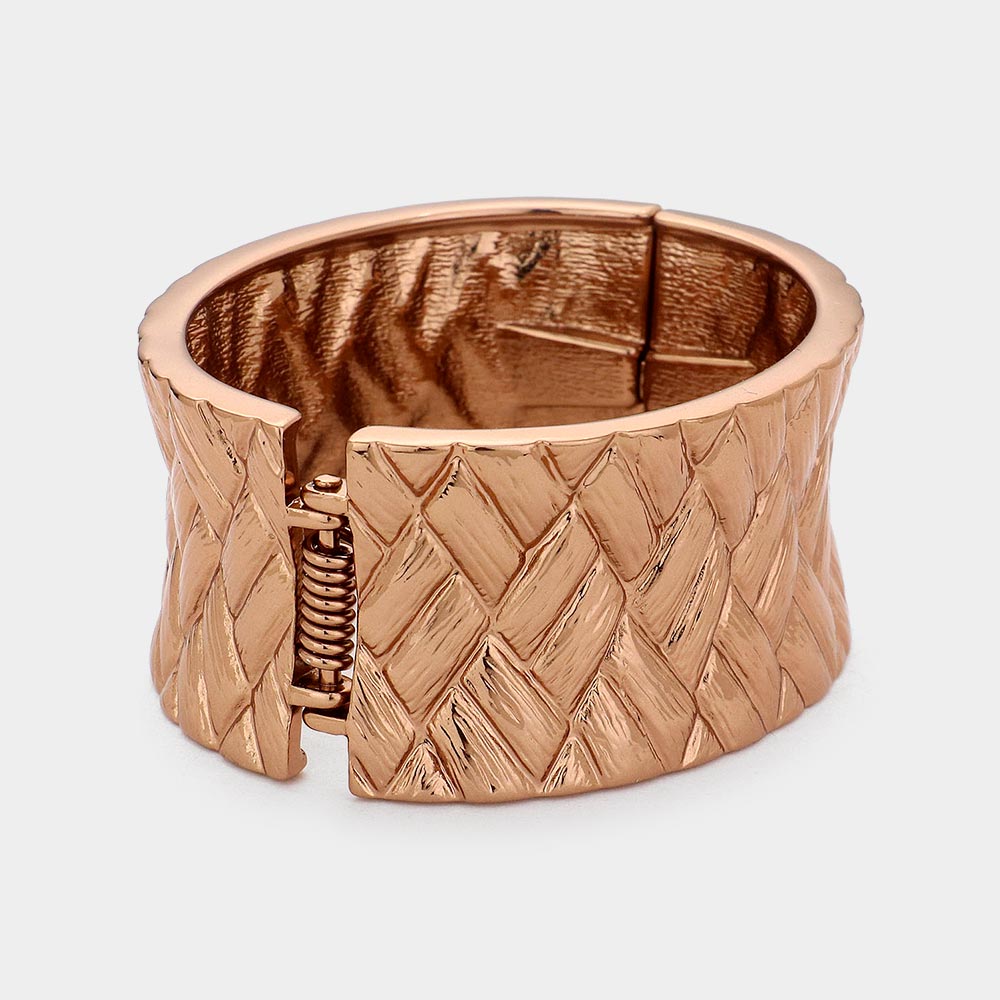iLLASPARKZ Hinged Metal Bangle Bracelet
