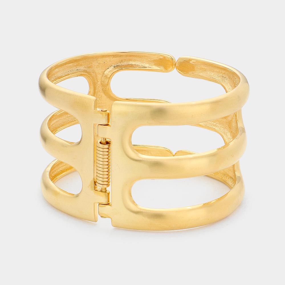 iLLASPARKZ Hinged Metal Bracelet