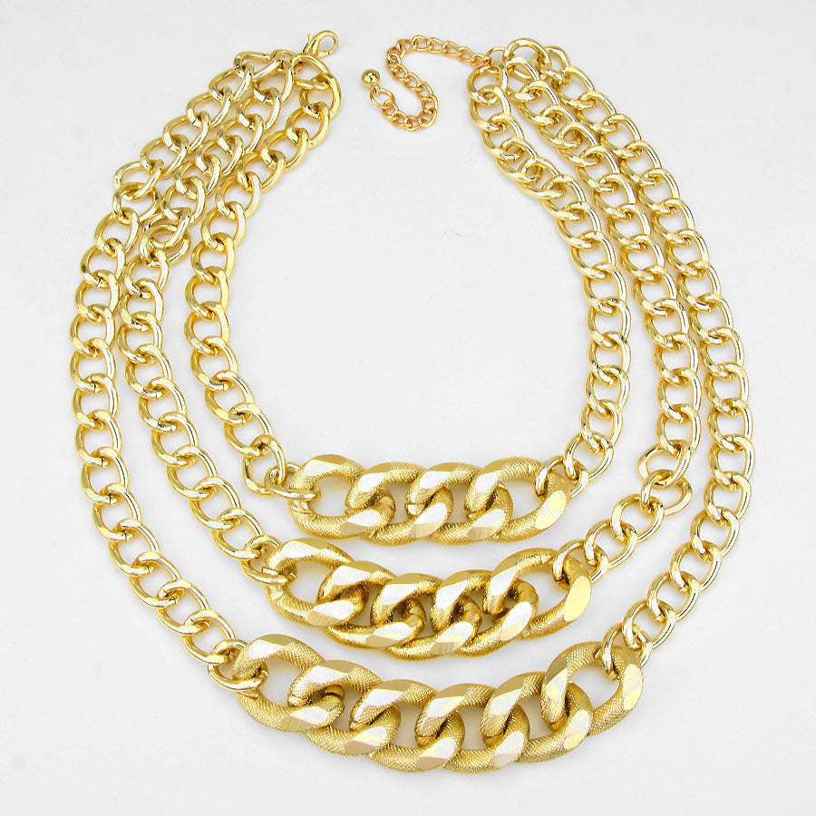 iLLASPARKZ Mottled Swag Chain Necklace