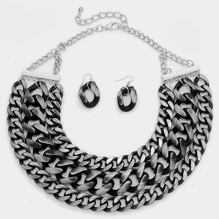 iLLASPARKZ 3-Row Chunky Metal Curb Chain Necklace