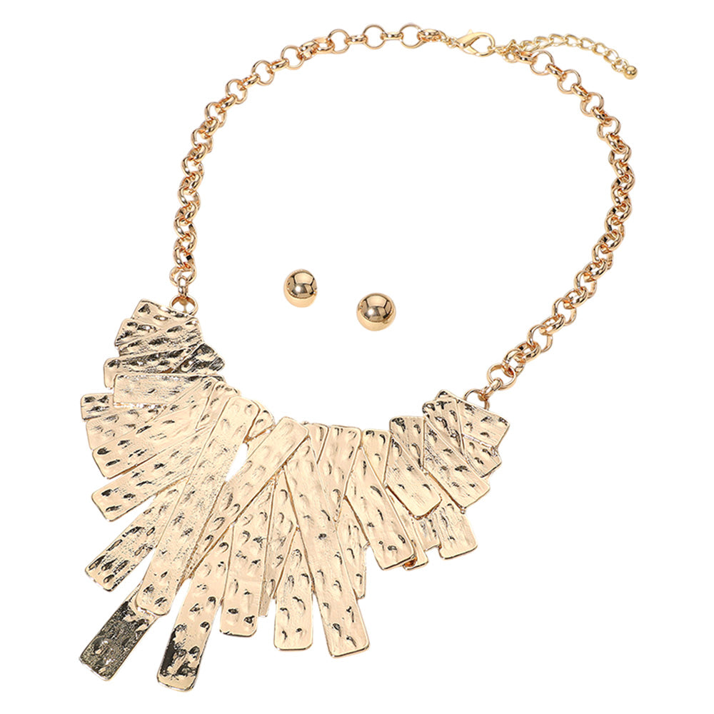 iLLASPARKZ Abstract Textured Plate Accented Statement Necklace