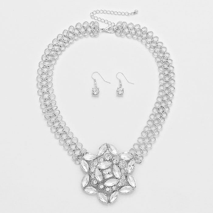 iLLASPARKZ Crystal Flower Ornate Chain Necklace
