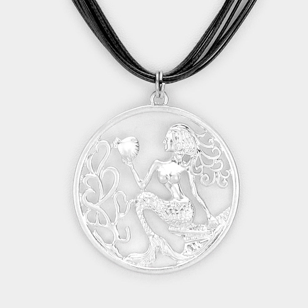 iLLASPARKZ Mermaid Cut Out Metal Pendant Necklace