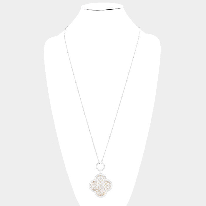 iLLASPARKZ Mother of Pearl Filigree Clover Pendant Long Necklace
