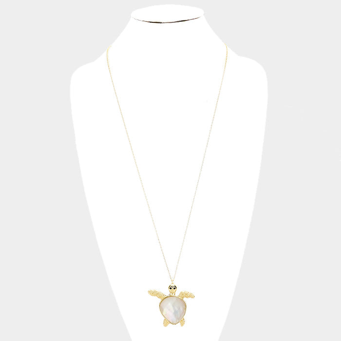 iLLASPARKZ Mother of Pearl Turtle Pendant Long Necklace