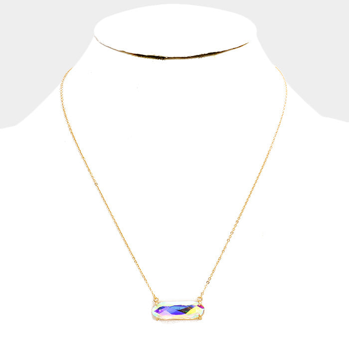 iLLASPARKZ Oval Stone Pendant Necklace