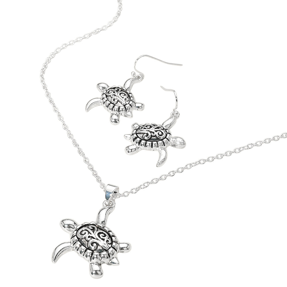iLLASPARKZ Antique Metal Sea Turtle Pendant Necklace