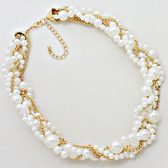 iLLASPARKZ Twisted Chain Pearl Necklace