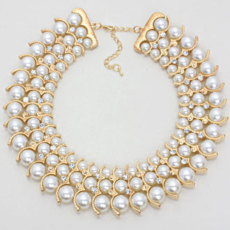 iLLASPARKZ Round Crystal Pearl Bib Necklace