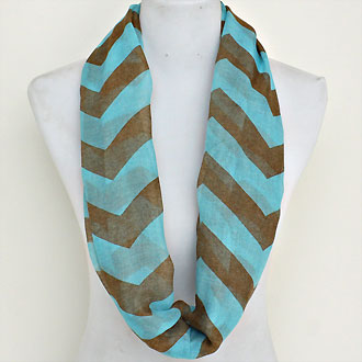 iLLASPARKZ Chevron Polyester Infinity Scarf