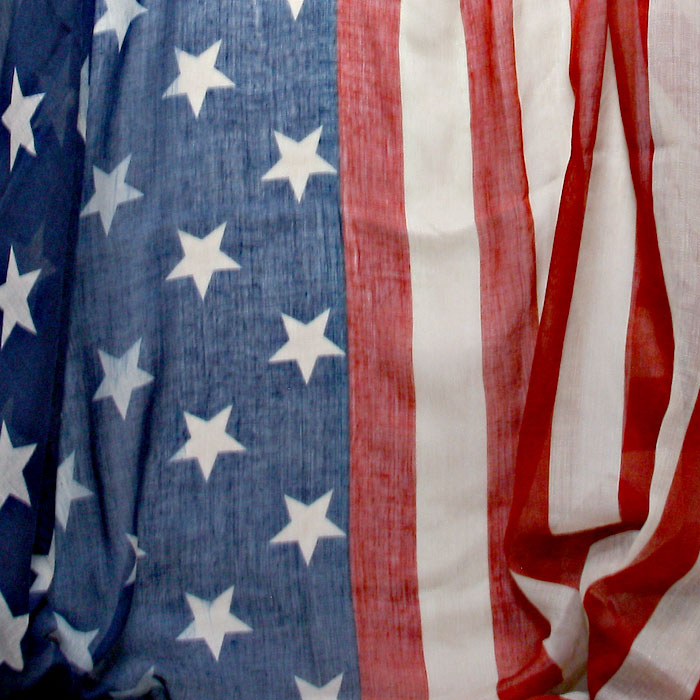 iLLASPARKZ American Flag Scarf