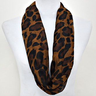 iLLASPARKZ Leopard Polyester Infinity Spring Scarf