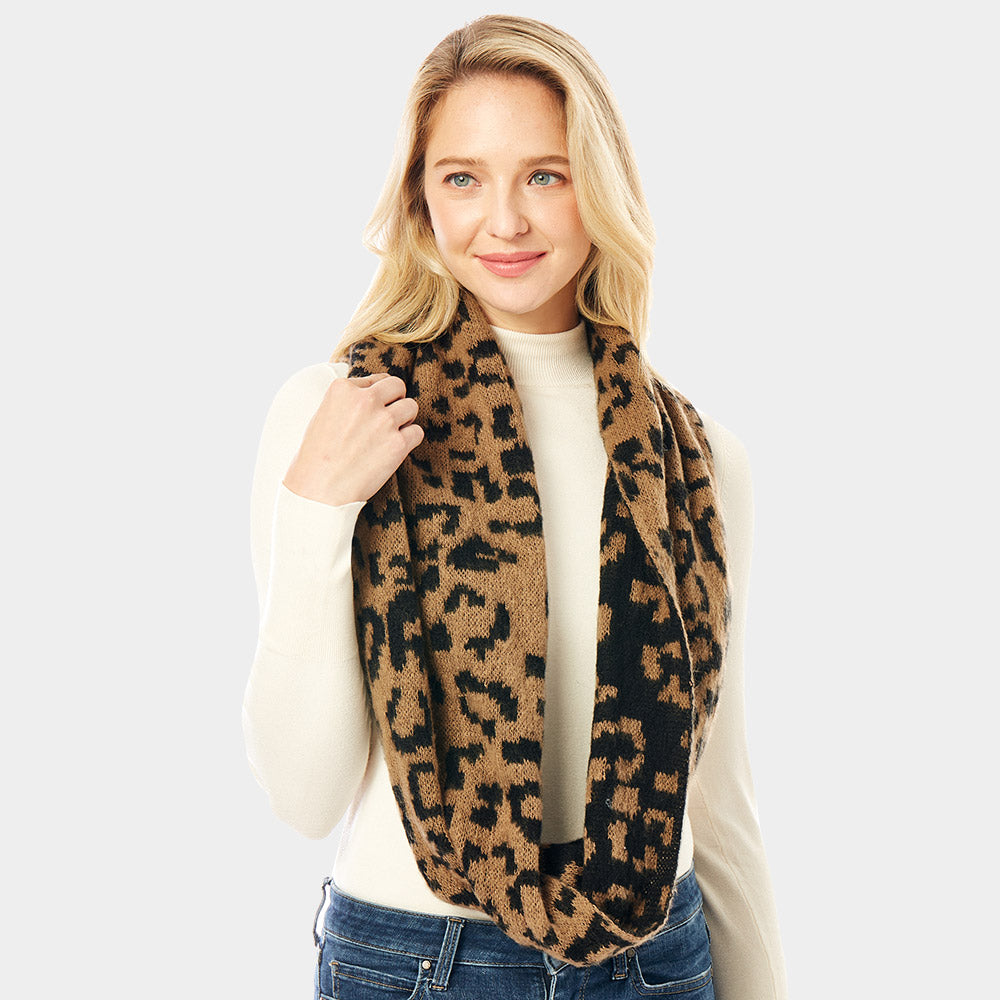 iLLASPARKZ Leopard Print Infinity Scarf