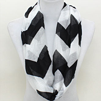iLLASPARKZ Chevron Print Polyester Infinity Spring Scarf