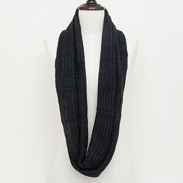 iLLASPARKZ Acrylic Knit Infinity Scarf
