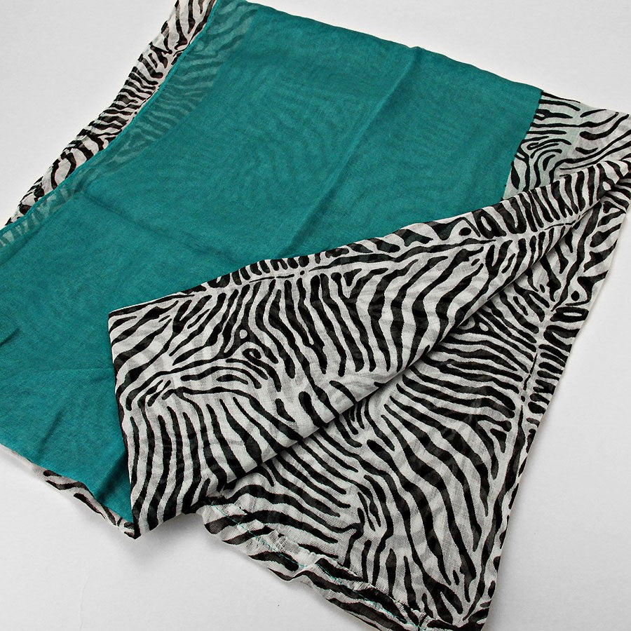 iLLASPARKZ Zebra Polyester Infinity Scarf