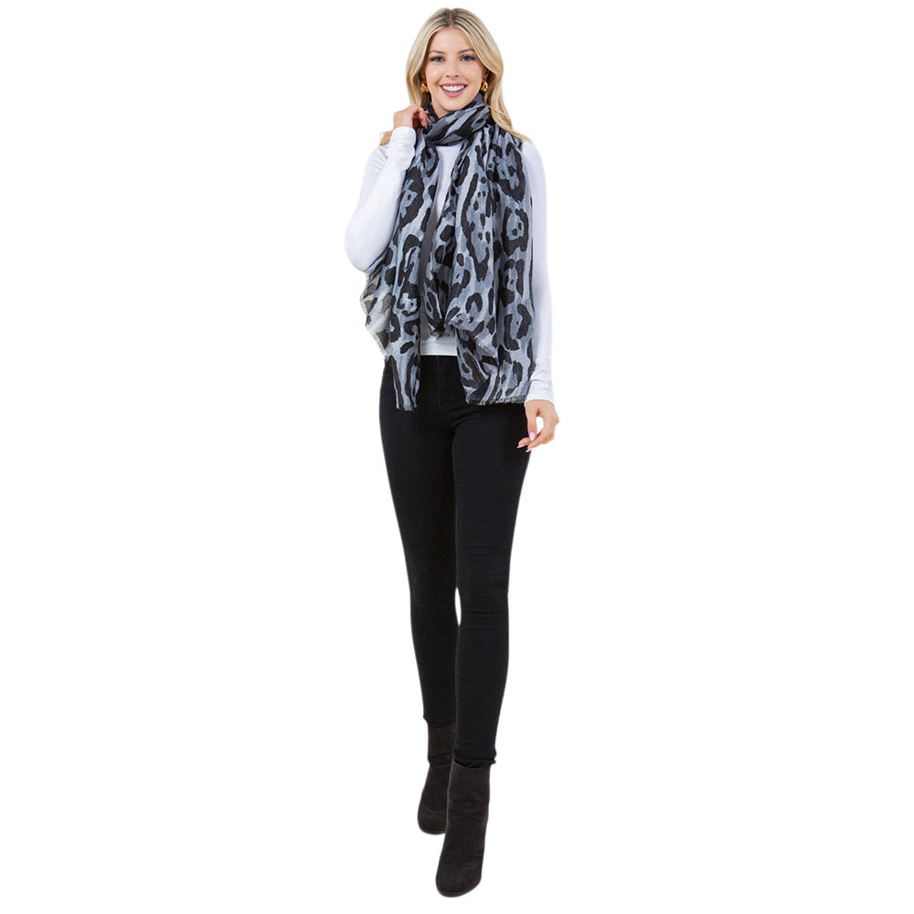iLLASPARKZ Lightweight Leopard Print Scarf